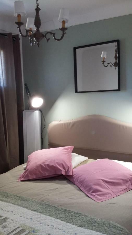 수즈-라-루스 Lo Rastelie B&B 외부 사진